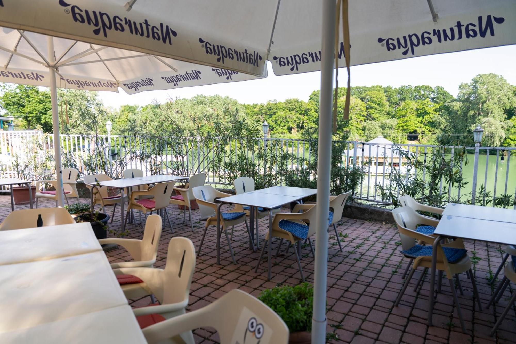 Bagoly Fogado Hotel Gyomro ภายนอก รูปภาพ